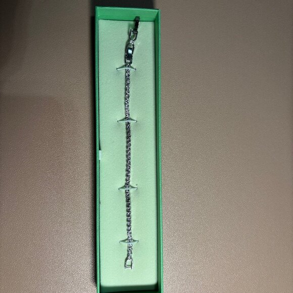 Swarovski Emily Tennis Bracelet Jewelry Collection New in Box w/o tags - Picture 5 of 6